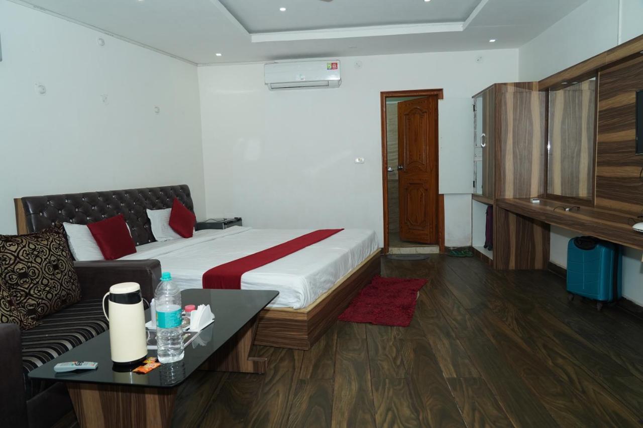 Aastha Hotel Rourkela Екстериор снимка